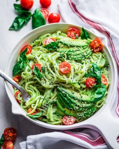 Keto Vegan Creamy Avocado Zoodles