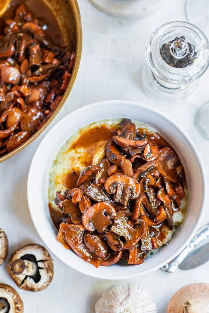 'Meaty' Mushrooms Bourguignon